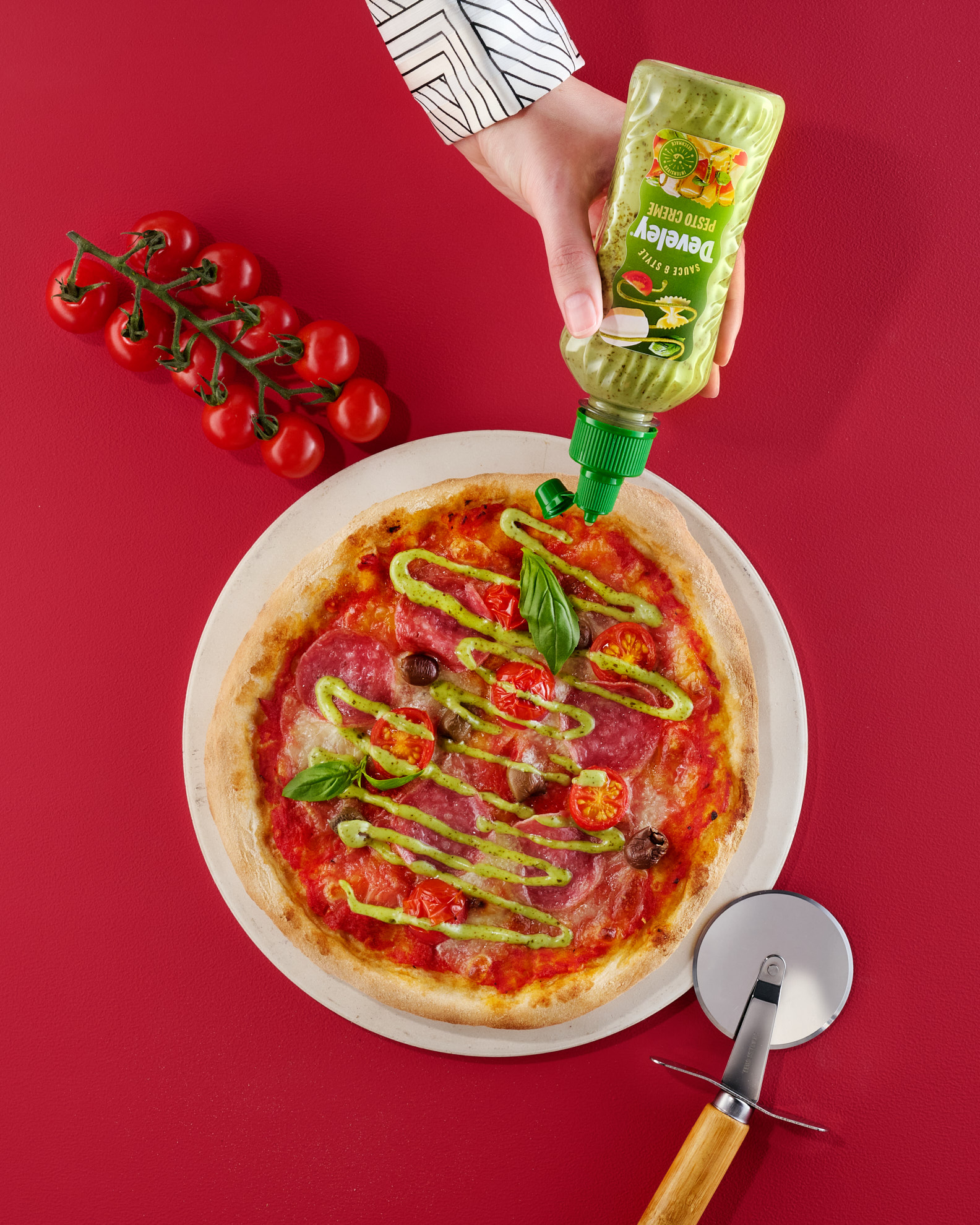 Ofenpizza mit Pestocreme